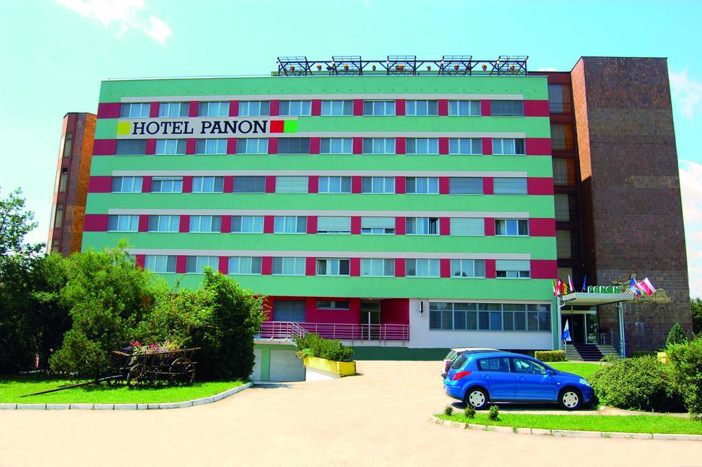 Hotel Panon Hodonin Ngoại thất bức ảnh